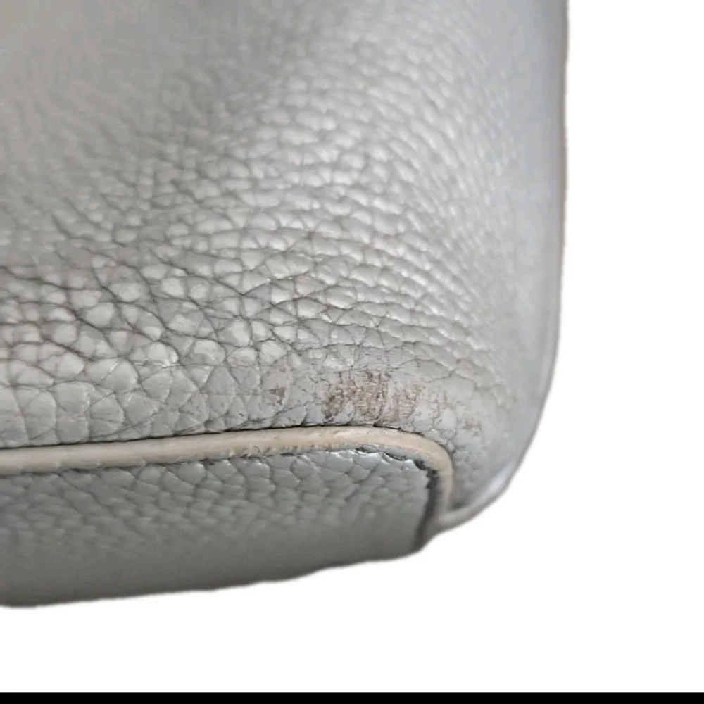 Tory Burch Silver Metallic Pebbled Leather Perry Large Tote Bag